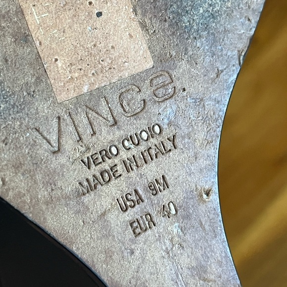 VInce Kaya leather cut out accent sandals, USED - Picture 13 of 13